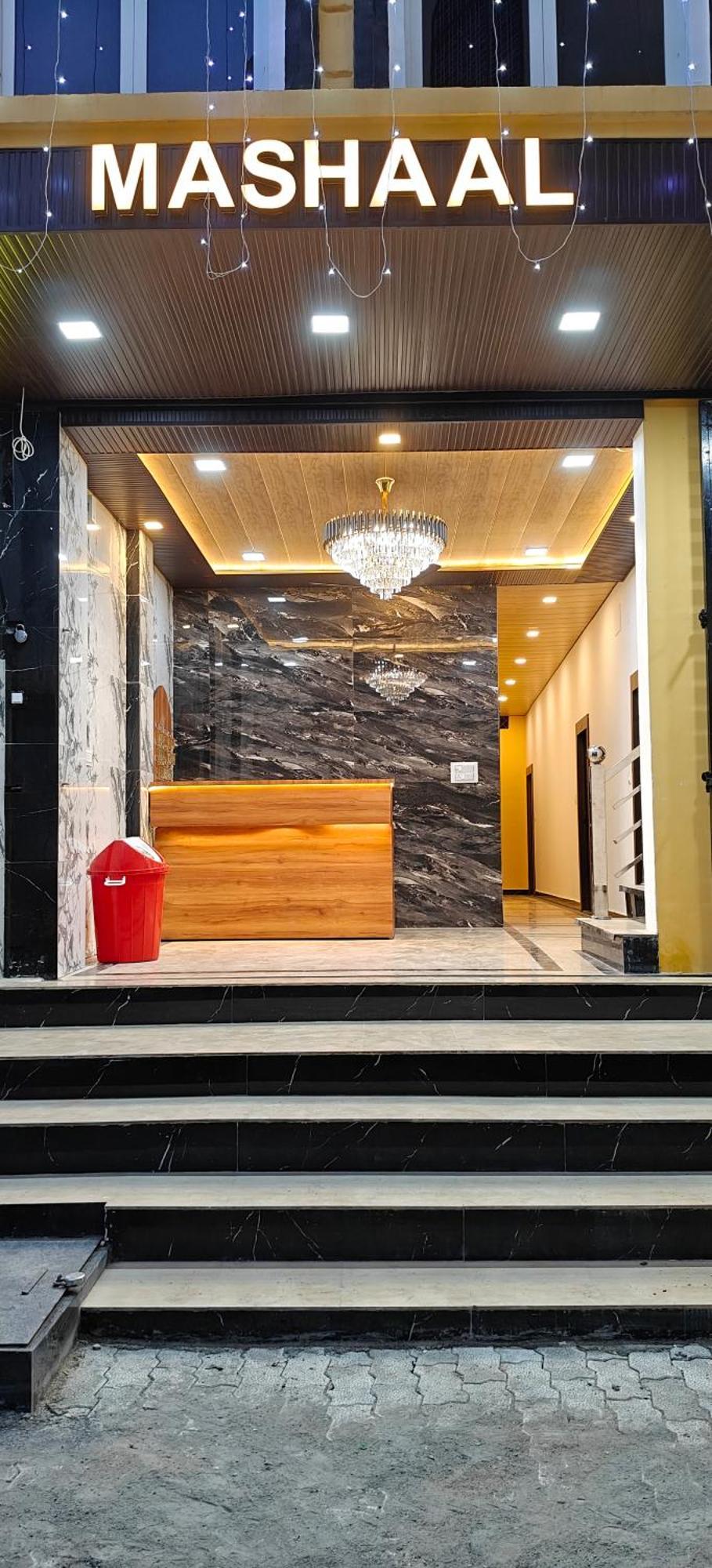 Hotel Mashaal- A Light Lit By Vidhata Jhānsi Exterior foto